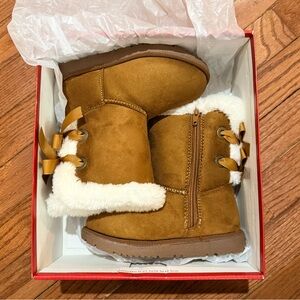 Hot Tomato Brown Kids Boots with Cream Fur